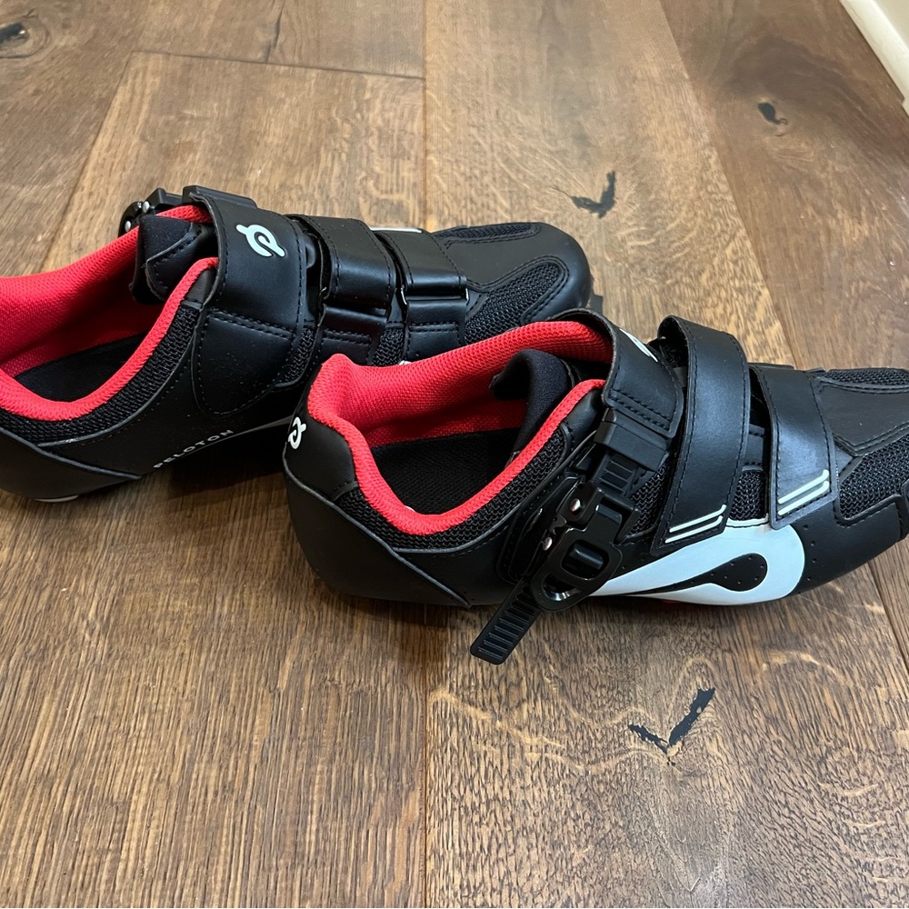Peloton Black and Red Spinning Shoes